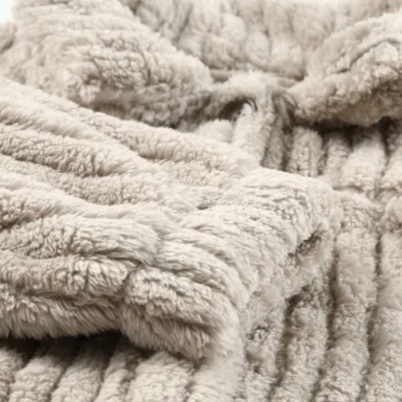 New Plush fleece button up jacket - Picture 9 of 15